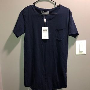 BRAND NEW MENS SHORT SLEEVE SHIRT SIZE SMALL! COLOR DARK BLUE! NWT!